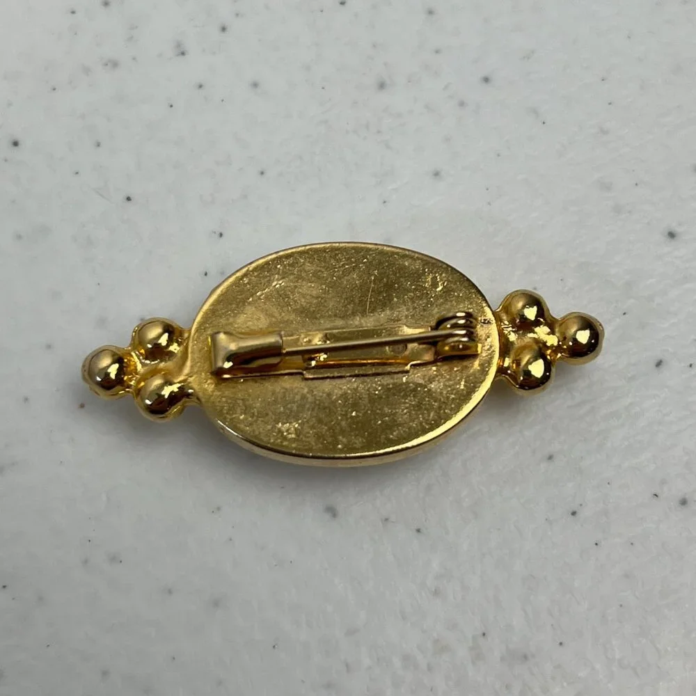 Vintage Gold Tone Brooch Faux Pearl Victorian Style Collar Pin